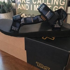 Tea Sandals
